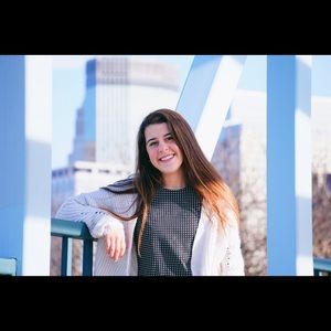 Meet your Posher, Grace